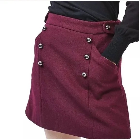 Topshop Wool Blend A-Line Mini Skirt in Burgundy/Bordeaux | Size 6 - Picture 2 of 7